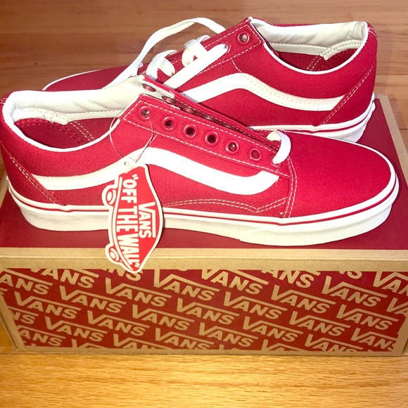 Vans Shoes - ❤️‼️SOLD‼️❤️ NWT Vans Old Skool Vans Shoes - ❤️‼️SOLD‼️❤️ NWT Vans Old Skool